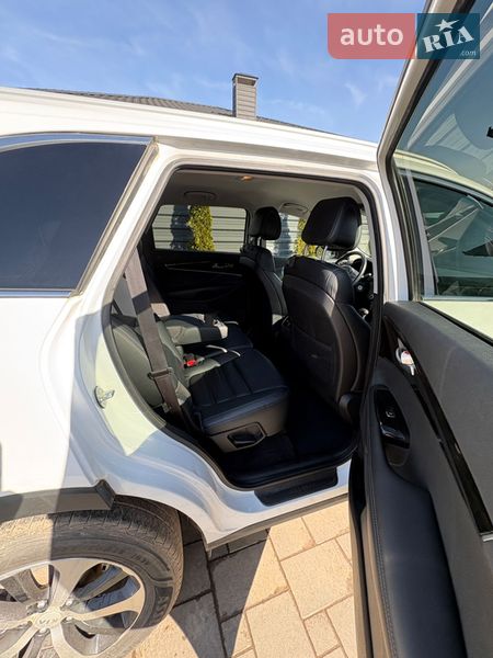 Позашляховик / Кросовер Kia Sorento 2015 в Володимирі
