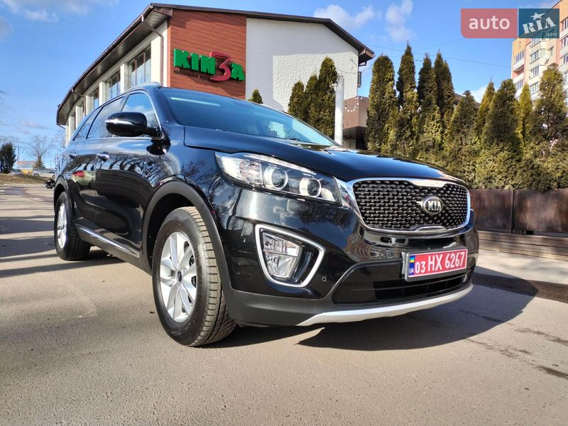 Внедорожник / Кроссовер Kia Sorento 2016 в Ровно