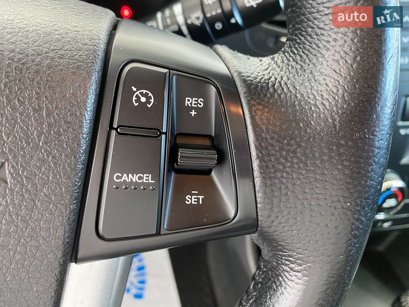 Внедорожник / Кроссовер Kia Sorento 2012 в Львове