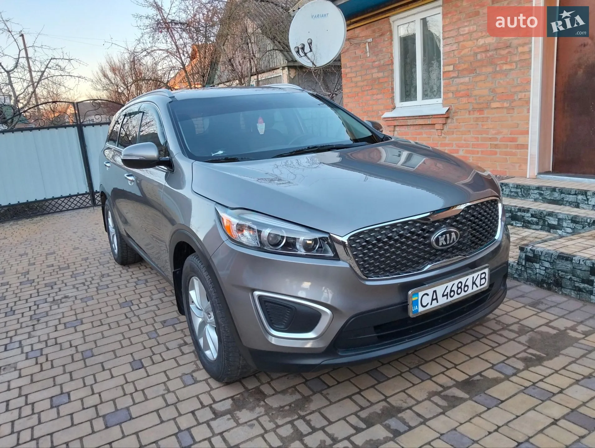 2016 Kia Sorento - фото 1