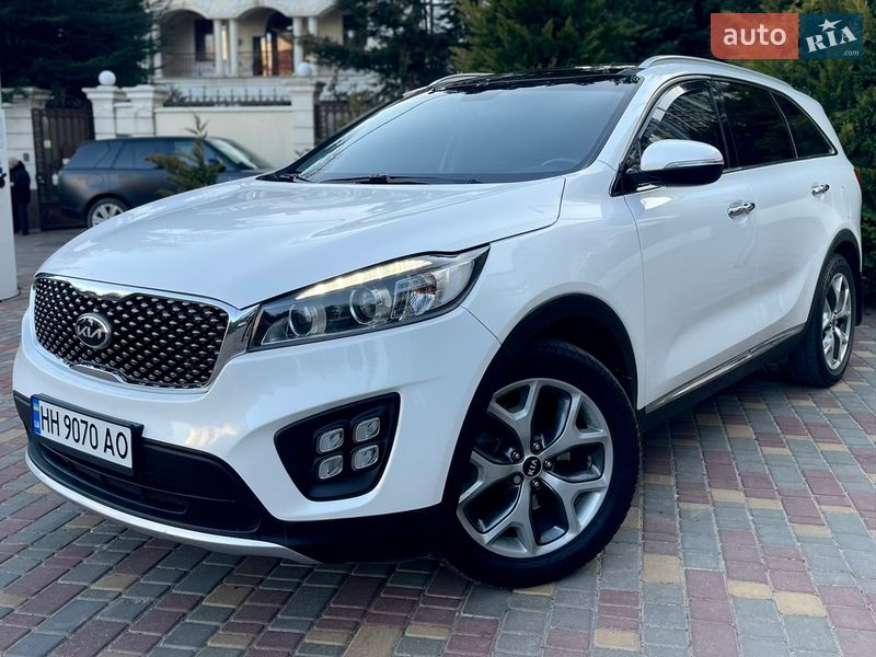 Внедорожник / Кроссовер Kia Sorento 2016 в Одессе