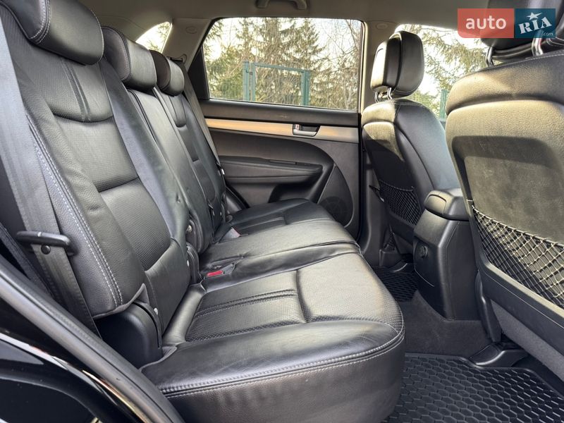 Внедорожник / Кроссовер Kia Sorento 2010 в Стрые