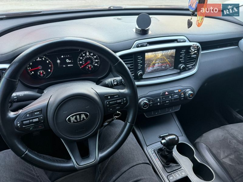 Внедорожник / Кроссовер Kia Sorento 2016 в Киеве