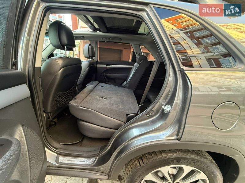 Внедорожник / Кроссовер Kia Sorento 2013 в Ивано-Франковске