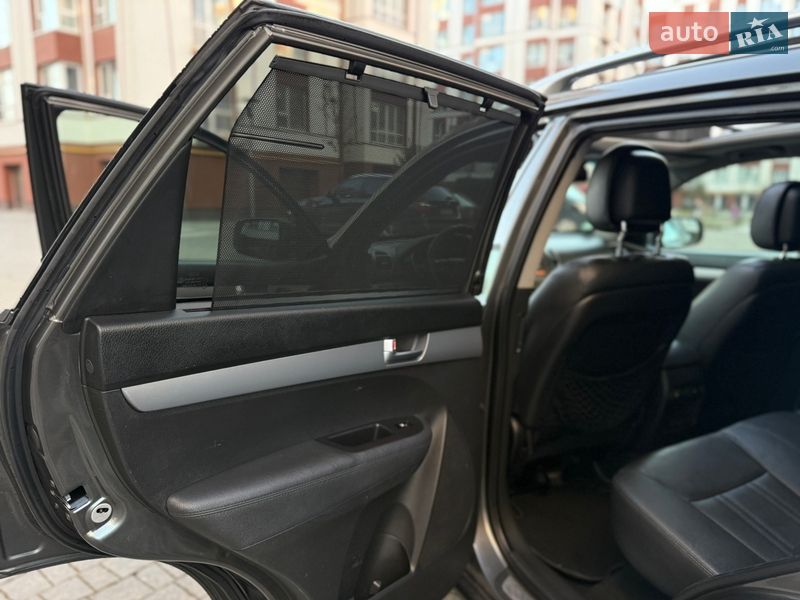 Внедорожник / Кроссовер Kia Sorento 2013 в Ивано-Франковске