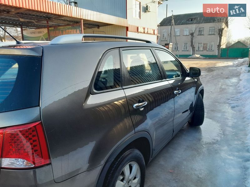 Внедорожник / Кроссовер Kia Sorento 2011 в Кролевце