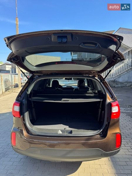 Позашляховик / Кросовер Kia Sorento 2014 в Чернівцях