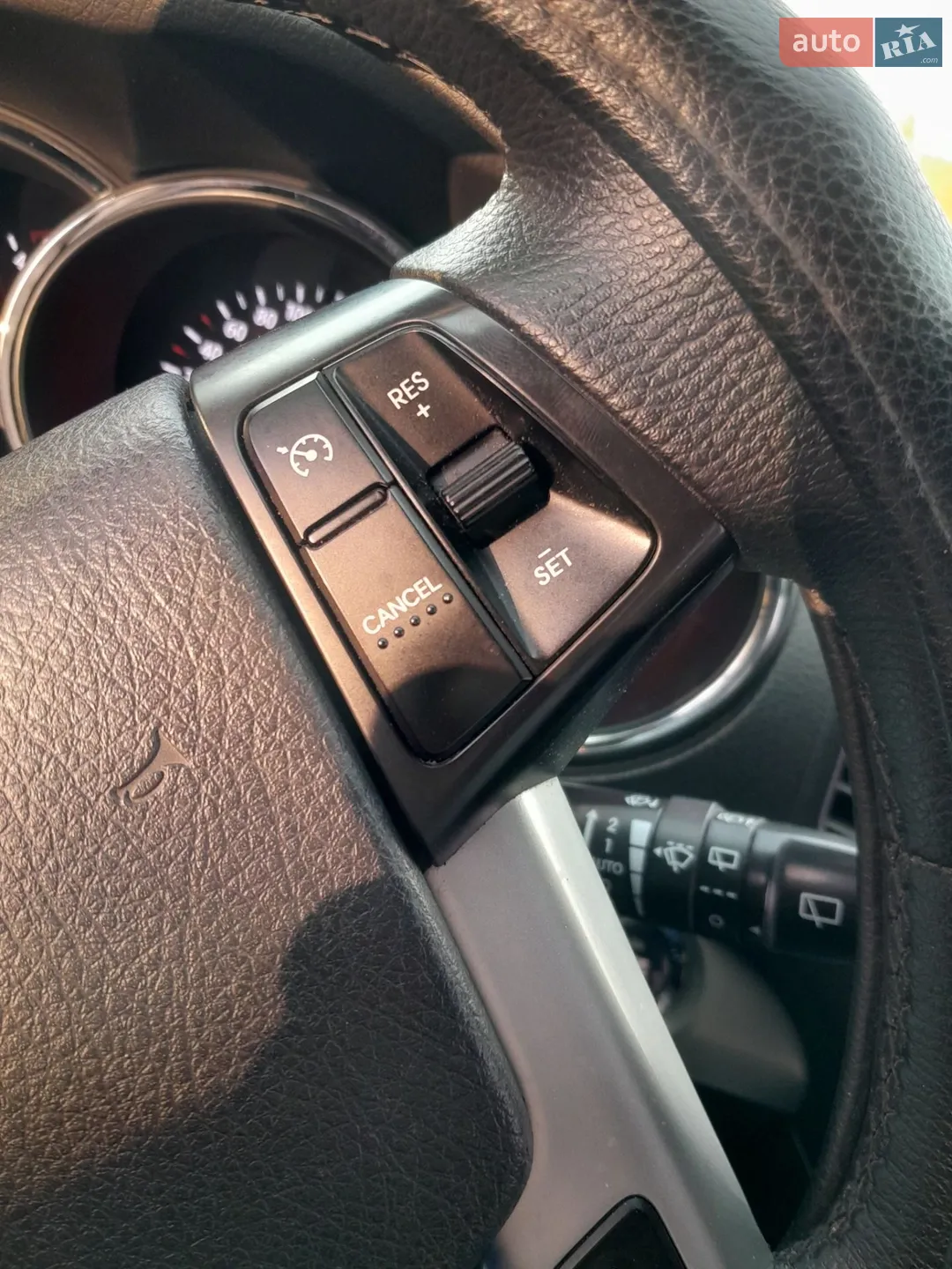 2011 Kia Sorento - мініатюра 36