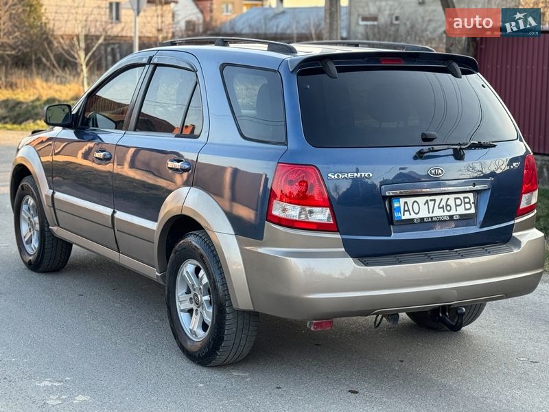Внедорожник / Кроссовер Kia Sorento 2004 в Ужгороде