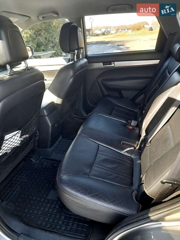 Внедорожник / Кроссовер Kia Sorento 2012 в Киеве