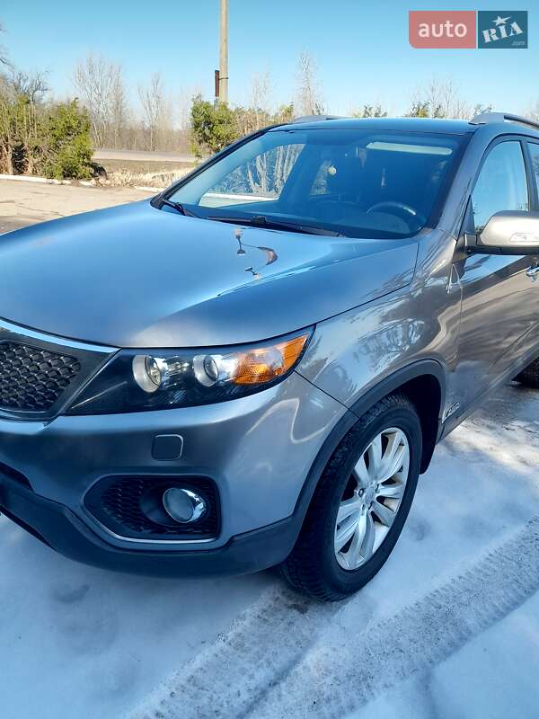 Внедорожник / Кроссовер Kia Sorento 2012 в Киеве