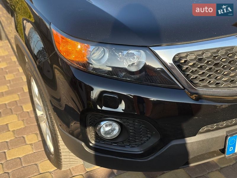Позашляховик / Кросовер Kia Sorento 2011 в Рівному