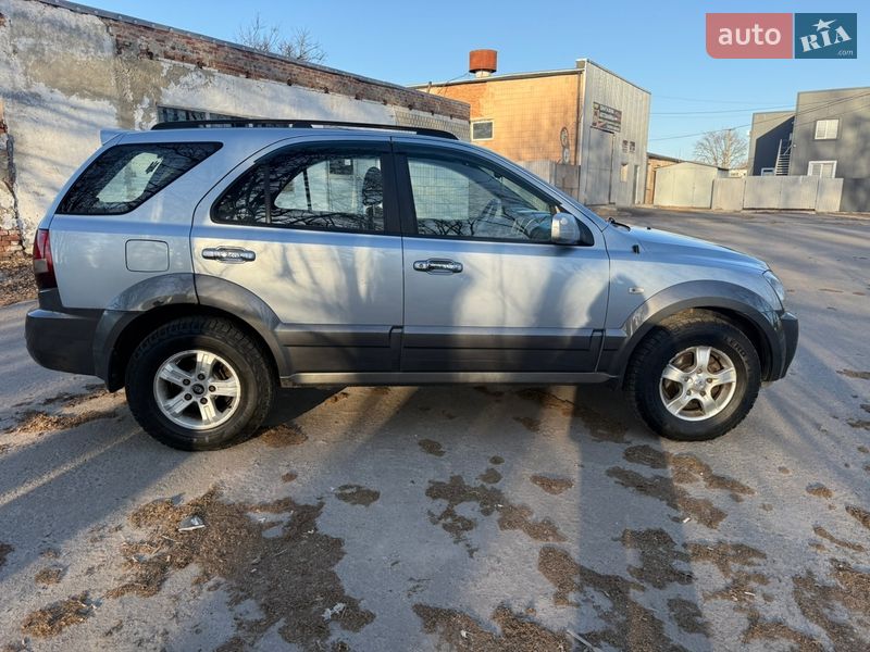 Внедорожник / Кроссовер Kia Sorento 2005 в Полтаве