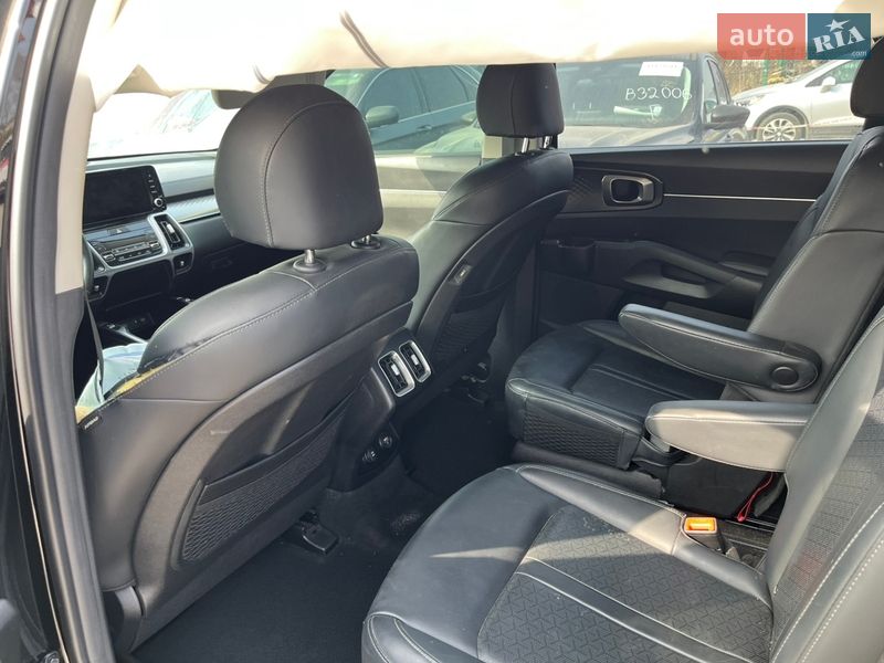 Внедорожник / Кроссовер Kia Sorento 2023 в Львове