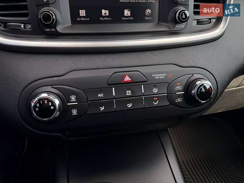 Внедорожник / Кроссовер Kia Sorento 2020 в Одессе