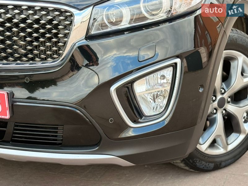 Внедорожник / Кроссовер Kia Sorento 2016 в Стрые