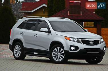 Внедорожник / Кроссовер Kia Sorento 2011 в Днепре