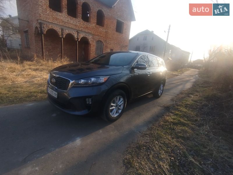 Позашляховик / Кросовер Kia Sorento 2019 в Калуші