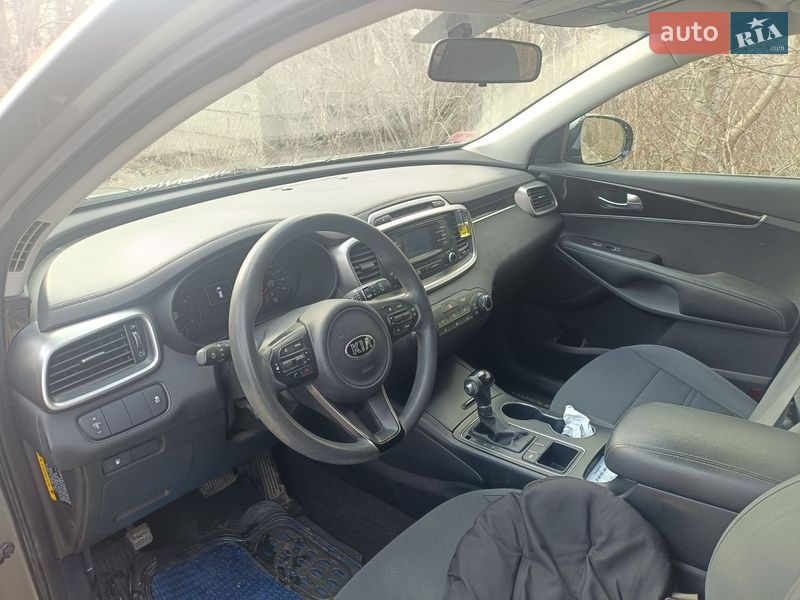 Внедорожник / Кроссовер Kia Sorento 2015 в Ровно
