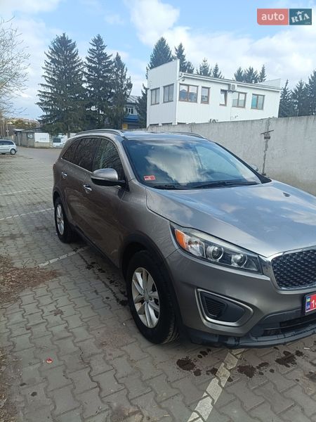 Внедорожник / Кроссовер Kia Sorento 2015 в Ровно