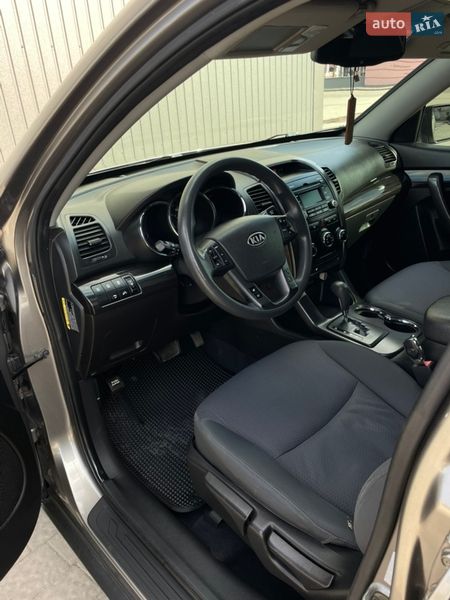 Позашляховик / Кросовер Kia Sorento 2011 в Дрогобичі