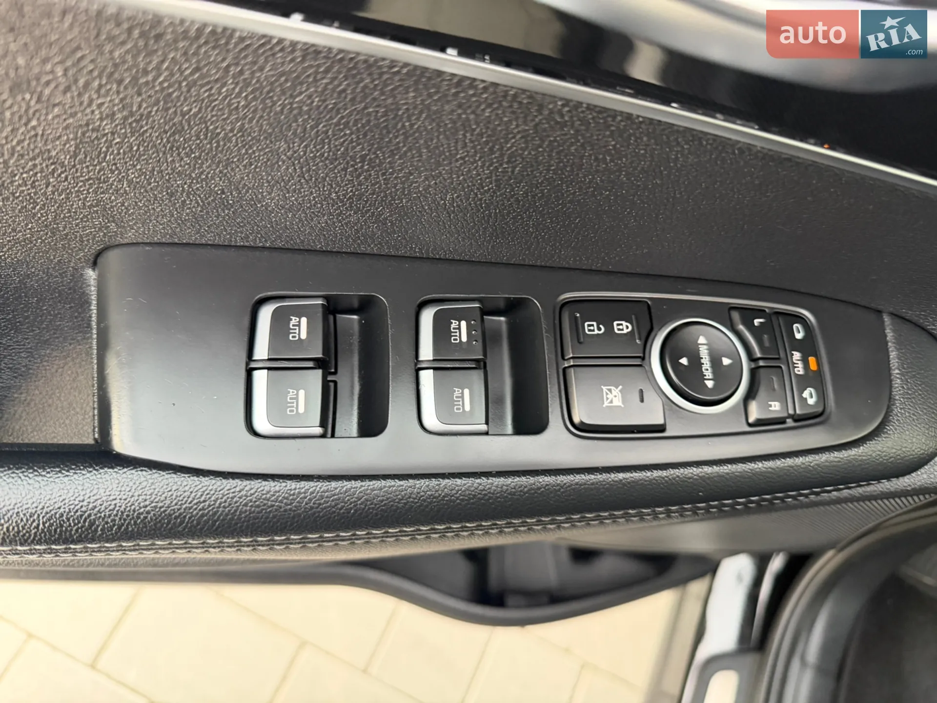 2015 Kia Sorento - мініатюра 35