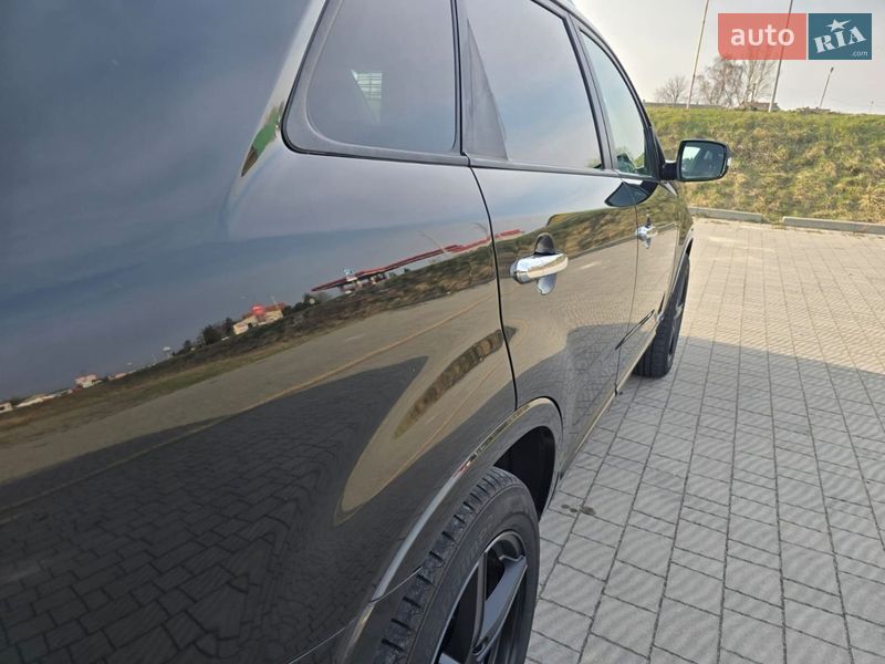 Позашляховик / Кросовер Kia Sorento 2014 в Стрию