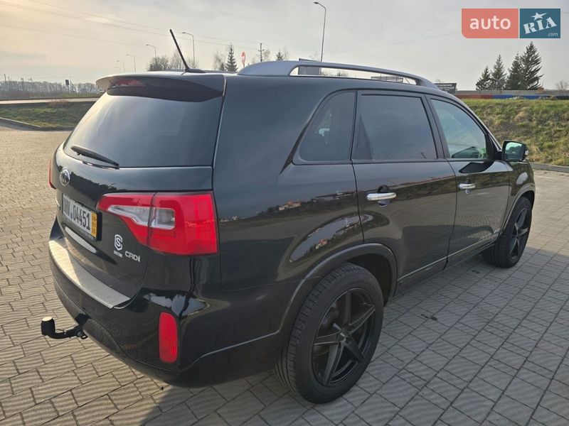 Позашляховик / Кросовер Kia Sorento 2014 в Стрию
