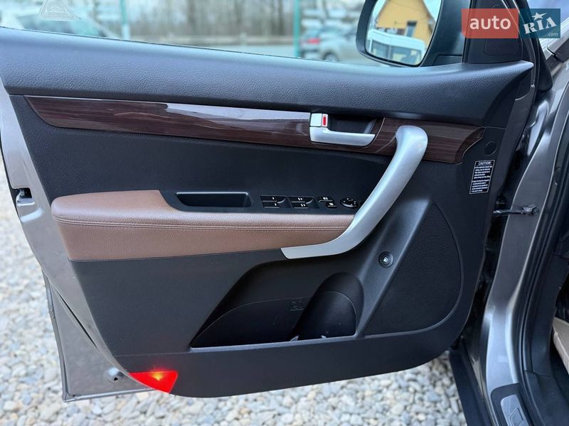 Внедорожник / Кроссовер Kia Sorento 2010 в Коломые фото 17 Внедорожник / Кроссовер Kia Sorento 2010 в Коломые