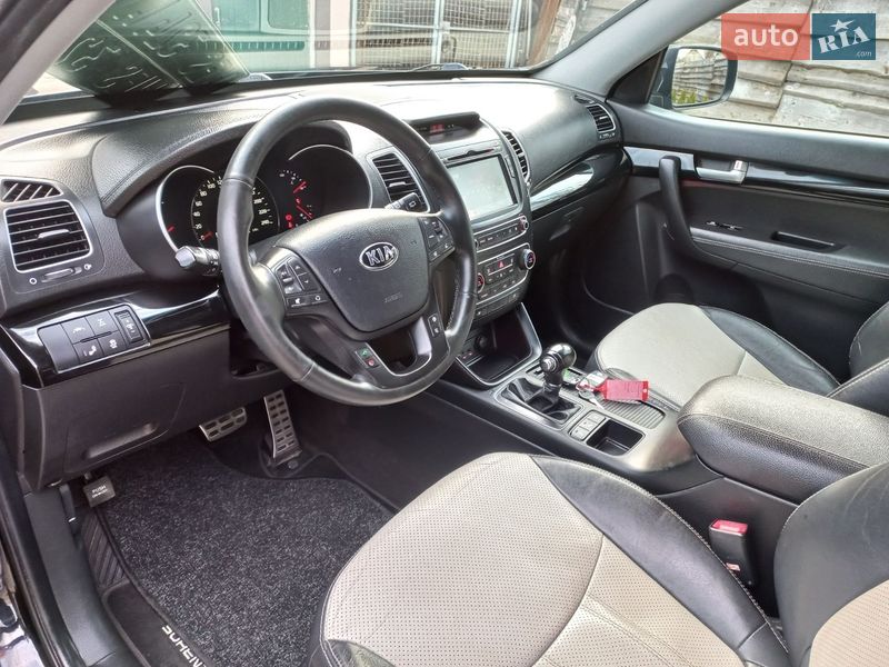 Позашляховик / Кросовер Kia Sorento 2014 в Макарові