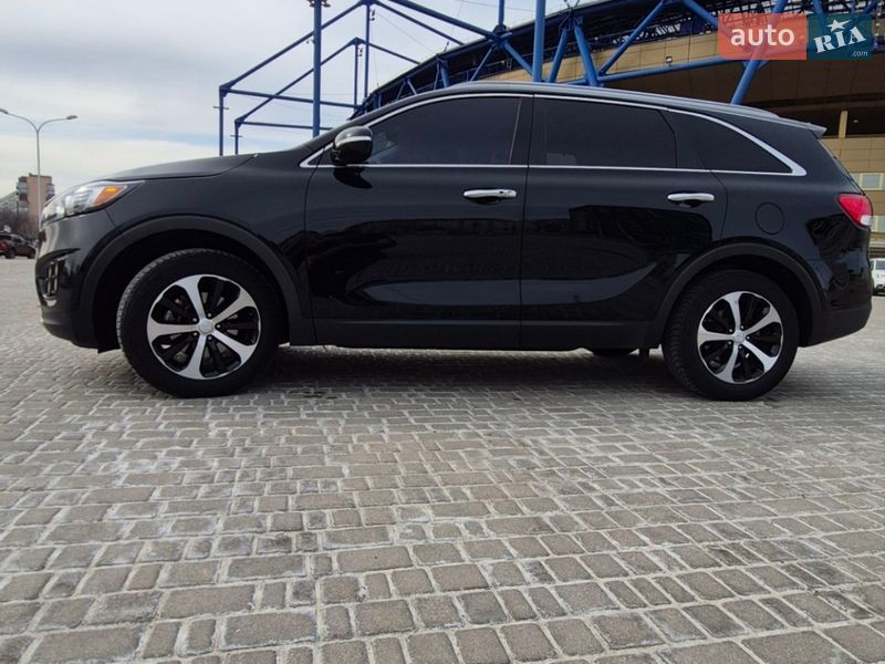 Внедорожник / Кроссовер Kia Sorento 2016 в Харькове