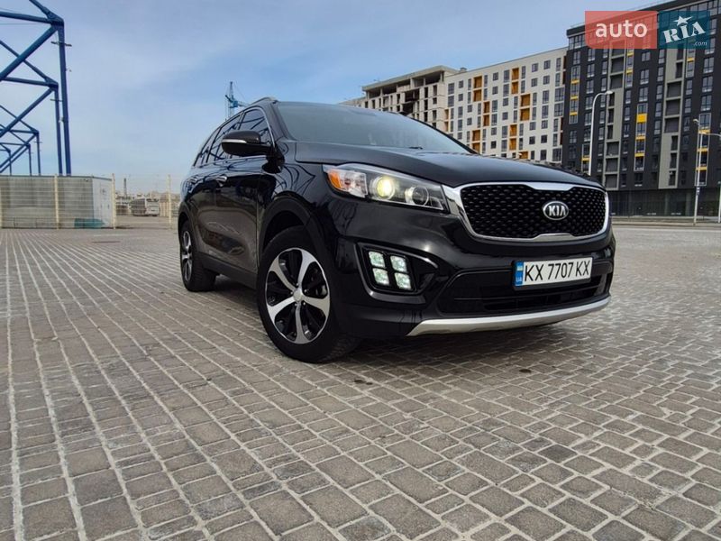 Внедорожник / Кроссовер Kia Sorento 2016 в Харькове