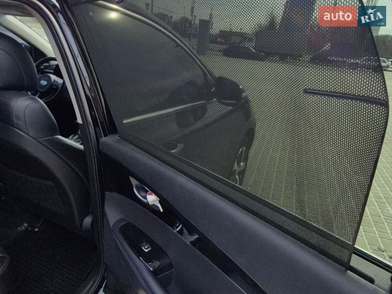 Внедорожник / Кроссовер Kia Sorento 2016 в Харькове