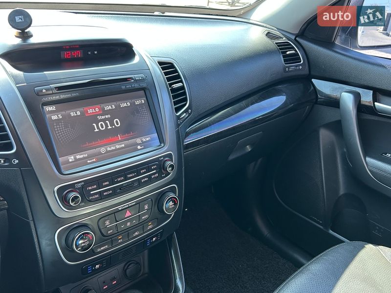 Позашляховик / Кросовер Kia Sorento 2013 в Одесі
