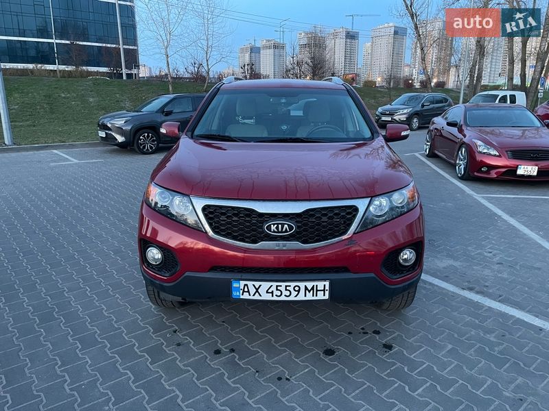 Внедорожник / Кроссовер Kia Sorento 2010 в Харькове