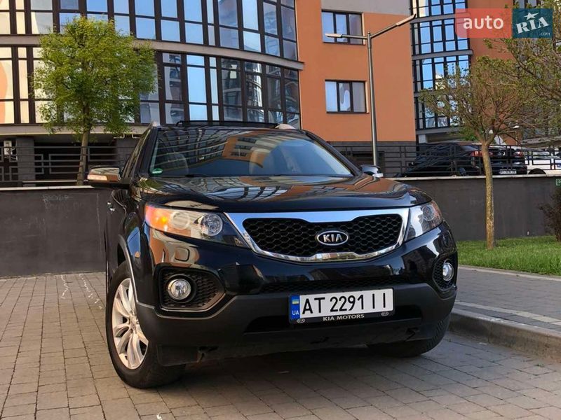 Внедорожник / Кроссовер Kia Sorento 2012 в Ивано-Франковске