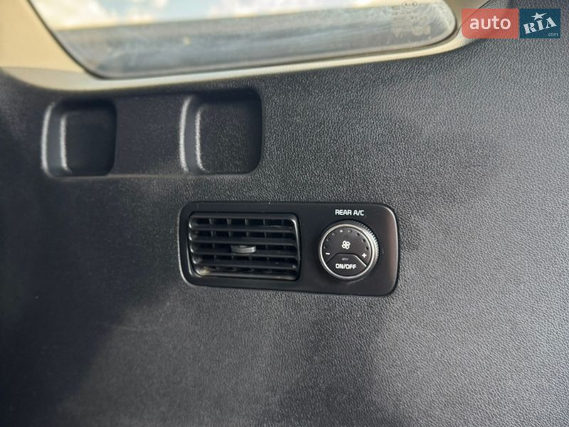 Внедорожник / Кроссовер Kia Sorento 2015 в Житомире фото 14 Внедорожник / Кроссовер Kia Sorento 2015 в Житомире