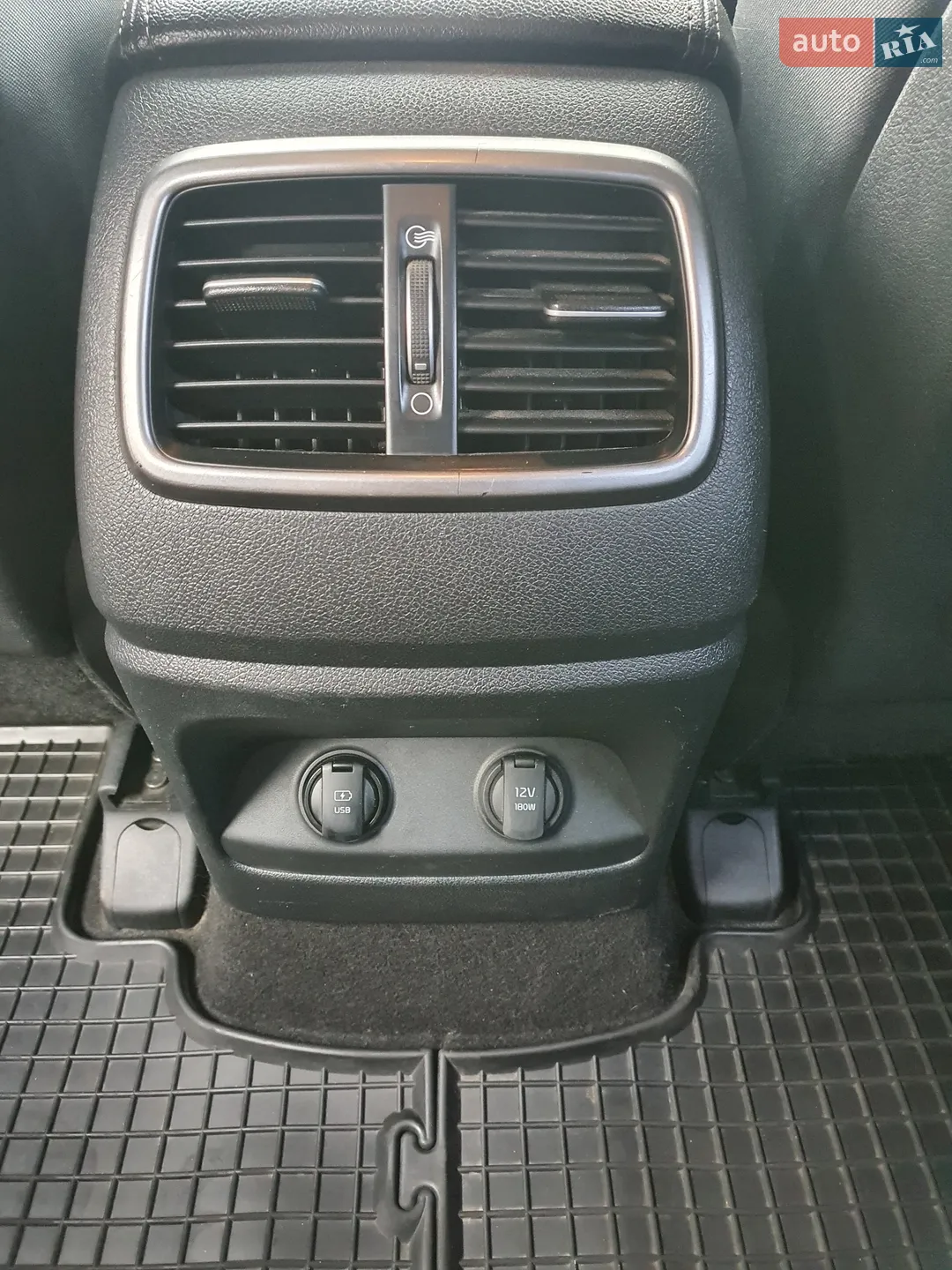 2016 Kia Sorento - мініатюра 16