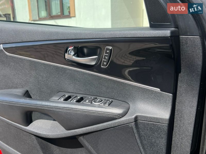 Позашляховик / Кросовер Kia Sorento 2017 в Тернополі