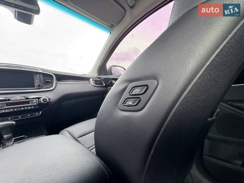 Внедорожник / Кроссовер Kia Sorento 2019 в Киеве