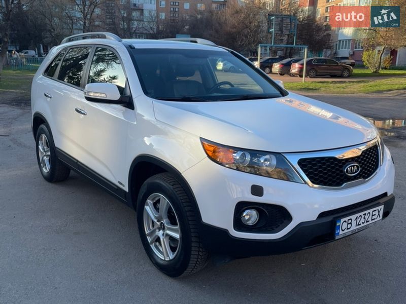 Внедорожник / Кроссовер Kia Sorento 2010 в Прилуках