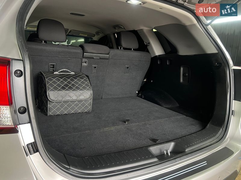 Позашляховик / Кросовер Kia Sorento 2013 в Одесі