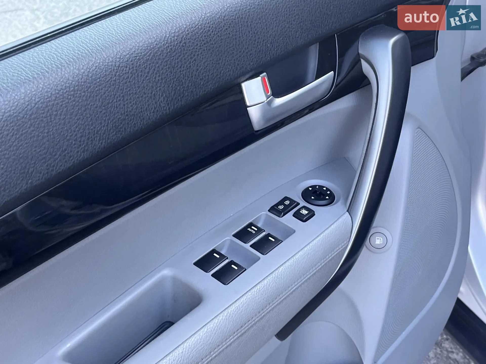 2013 Kia Sorento - мініатюра 28