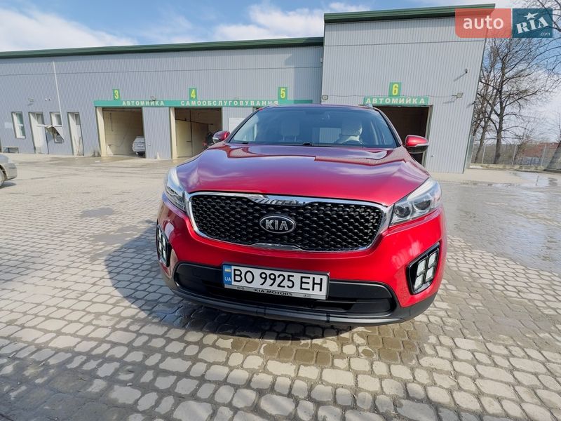 Внедорожник / Кроссовер Kia Sorento 2015 в Чорткове