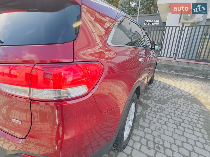 Внедорожник / Кроссовер Kia Sorento 2015 в Чорткове