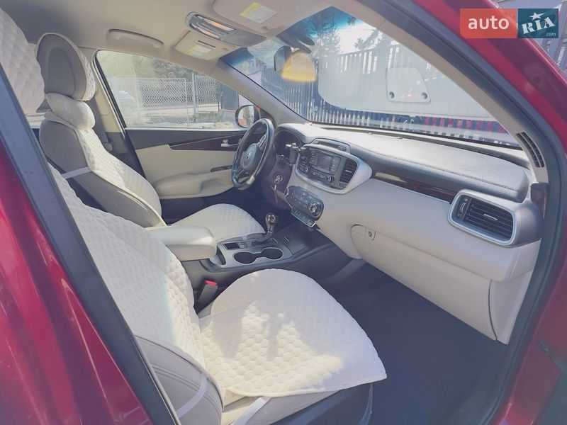Внедорожник / Кроссовер Kia Sorento 2015 в Чорткове