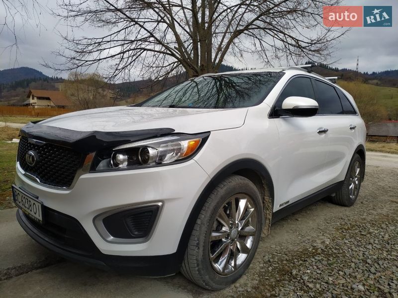 Позашляховик / Кросовер Kia Sorento 2016 в Сколе