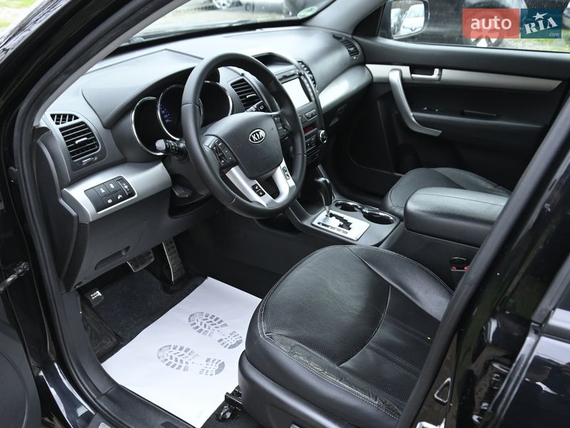 Позашляховик / Кросовер Kia Sorento 2011 в Бердичеві