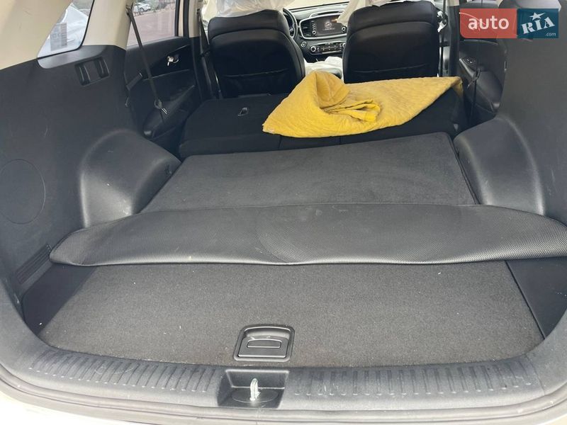 Позашляховик / Кросовер Kia Sorento 2014 в Києві