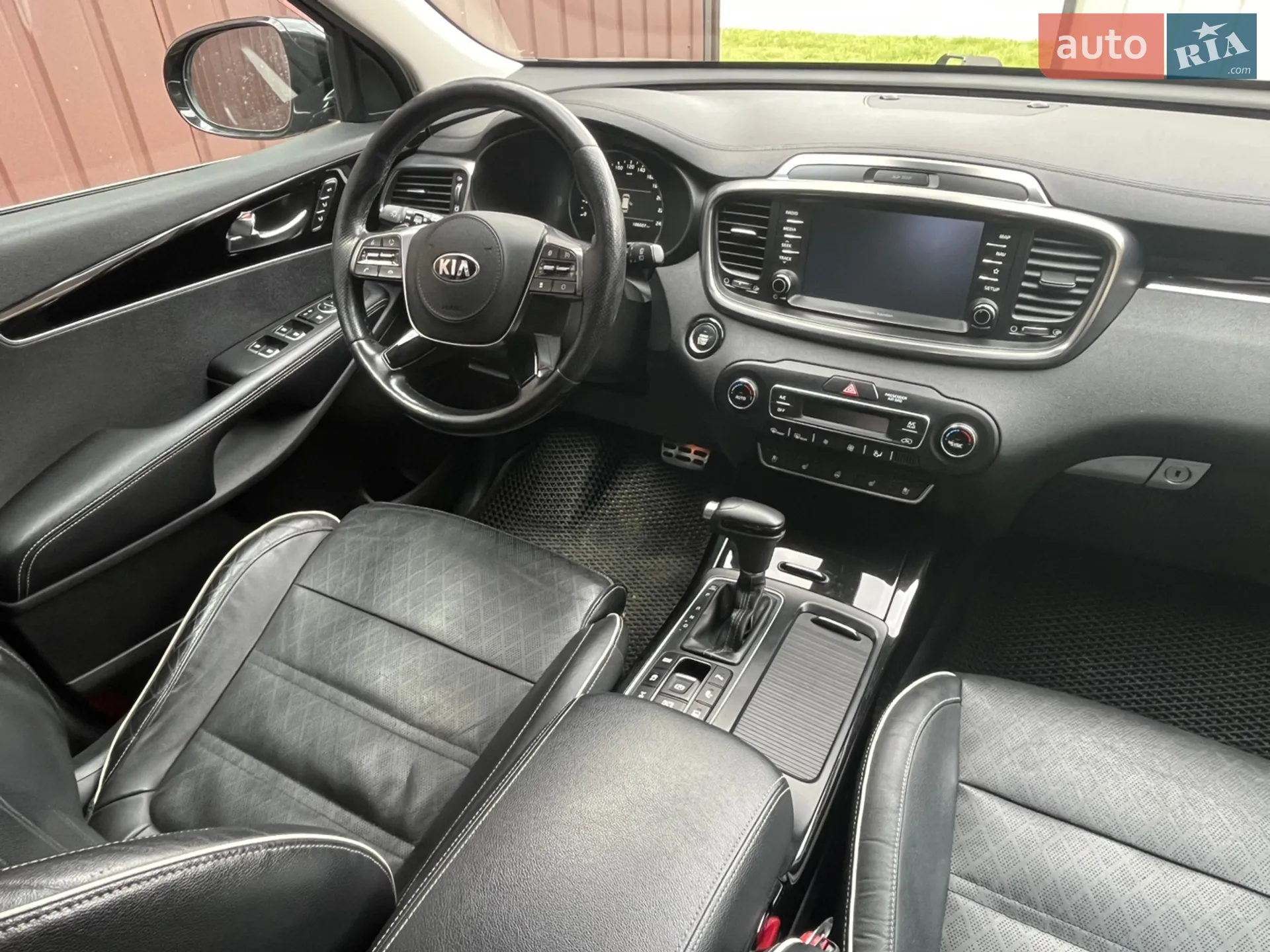 2017 Kia Sorento - мініатюра 21